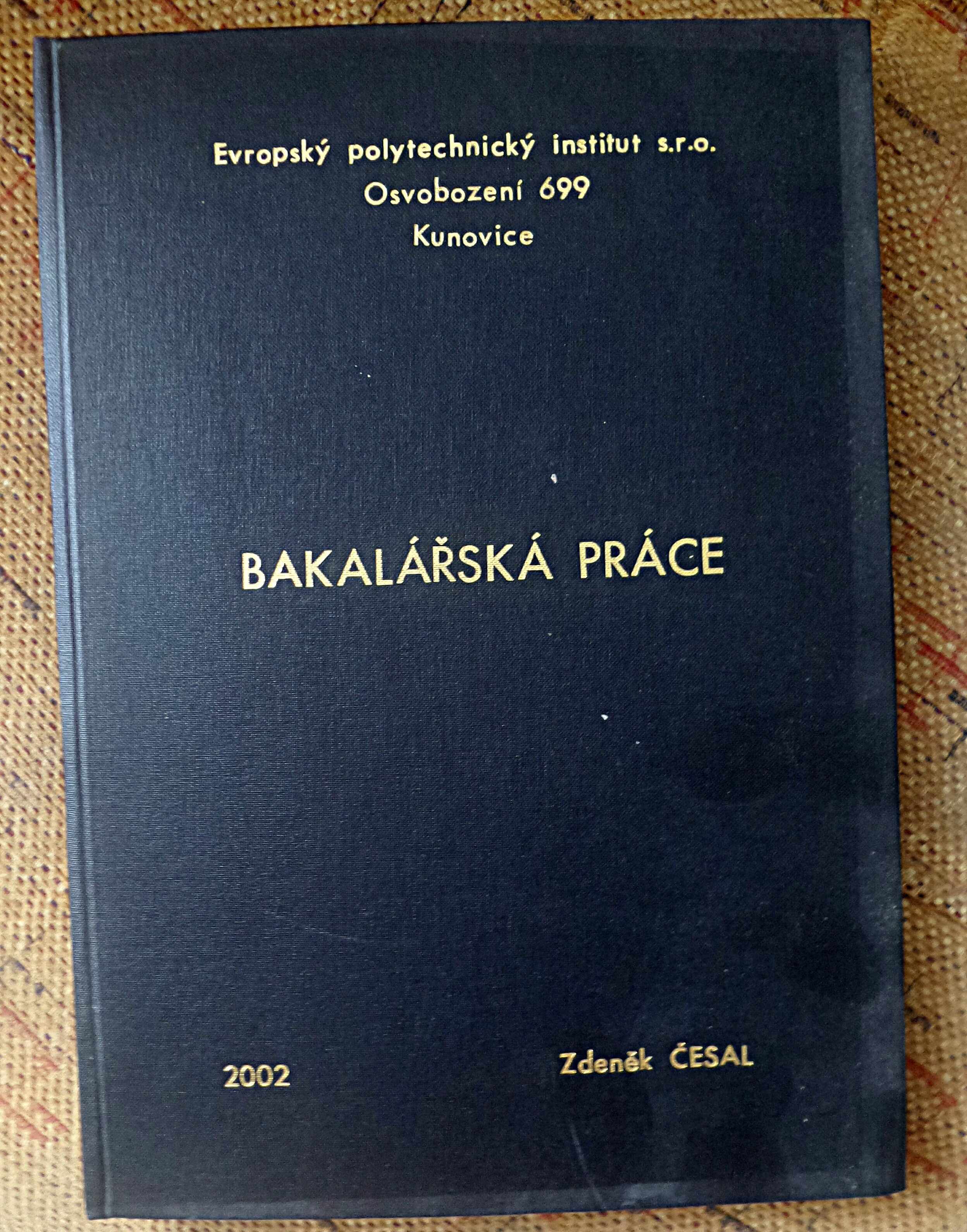 1000986822
